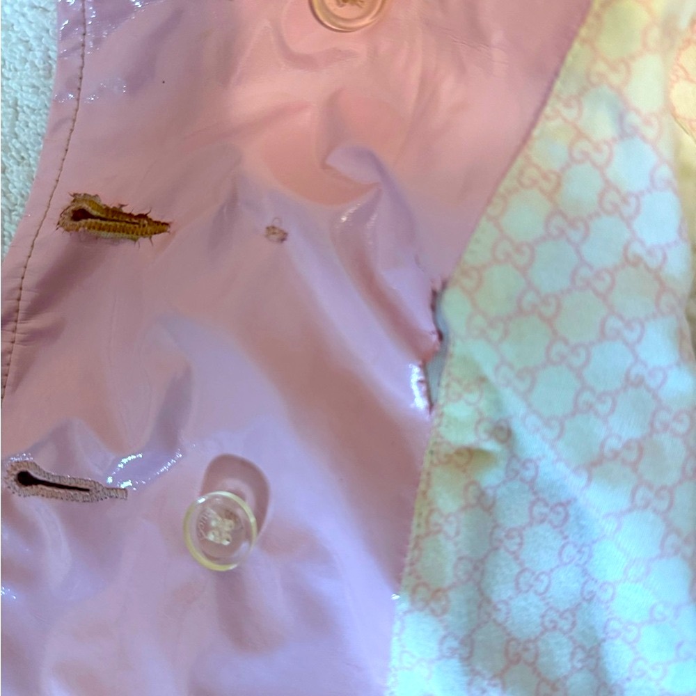 Gucci Shiny Pink Kids Raincoat Sz 3-6 mos - Picture 6 of 6